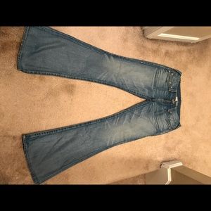 Men’s True Religion jeans